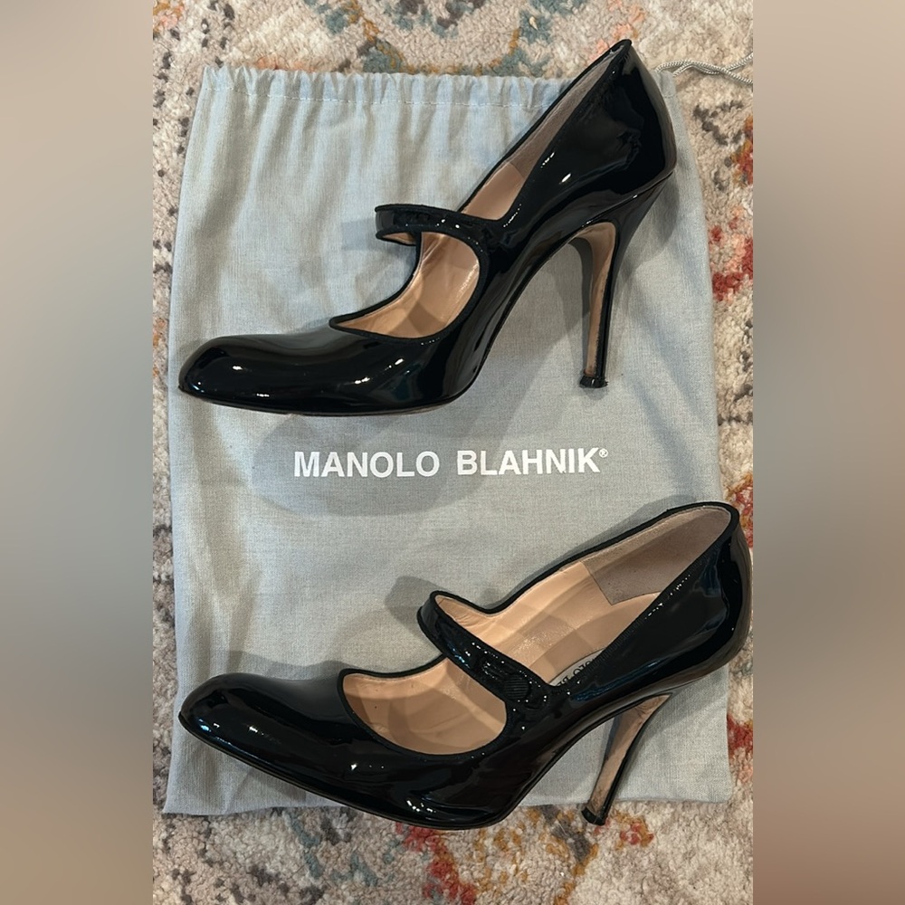 Manolo Blahnik Mary Jane Heels